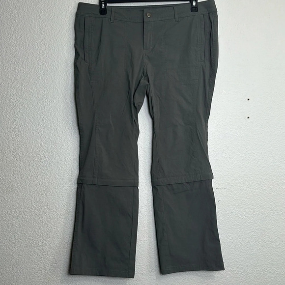 REÍ Convertible Zip Off Pants Hiking Outdoor Nylon Blend Womens Size 16 Petite - Picture 1 of 14